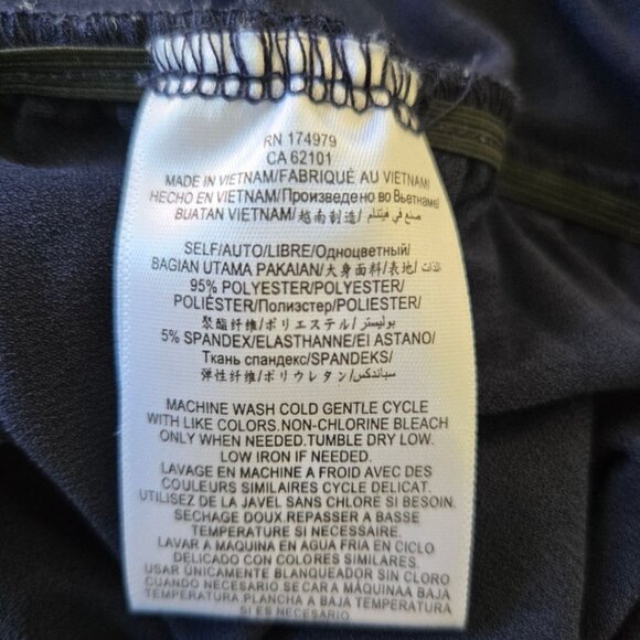 BCBGGeneration Navy Surplice Wrap Bodice Shorts Romper Skort Flowy Style Small - Picture 9 of 9